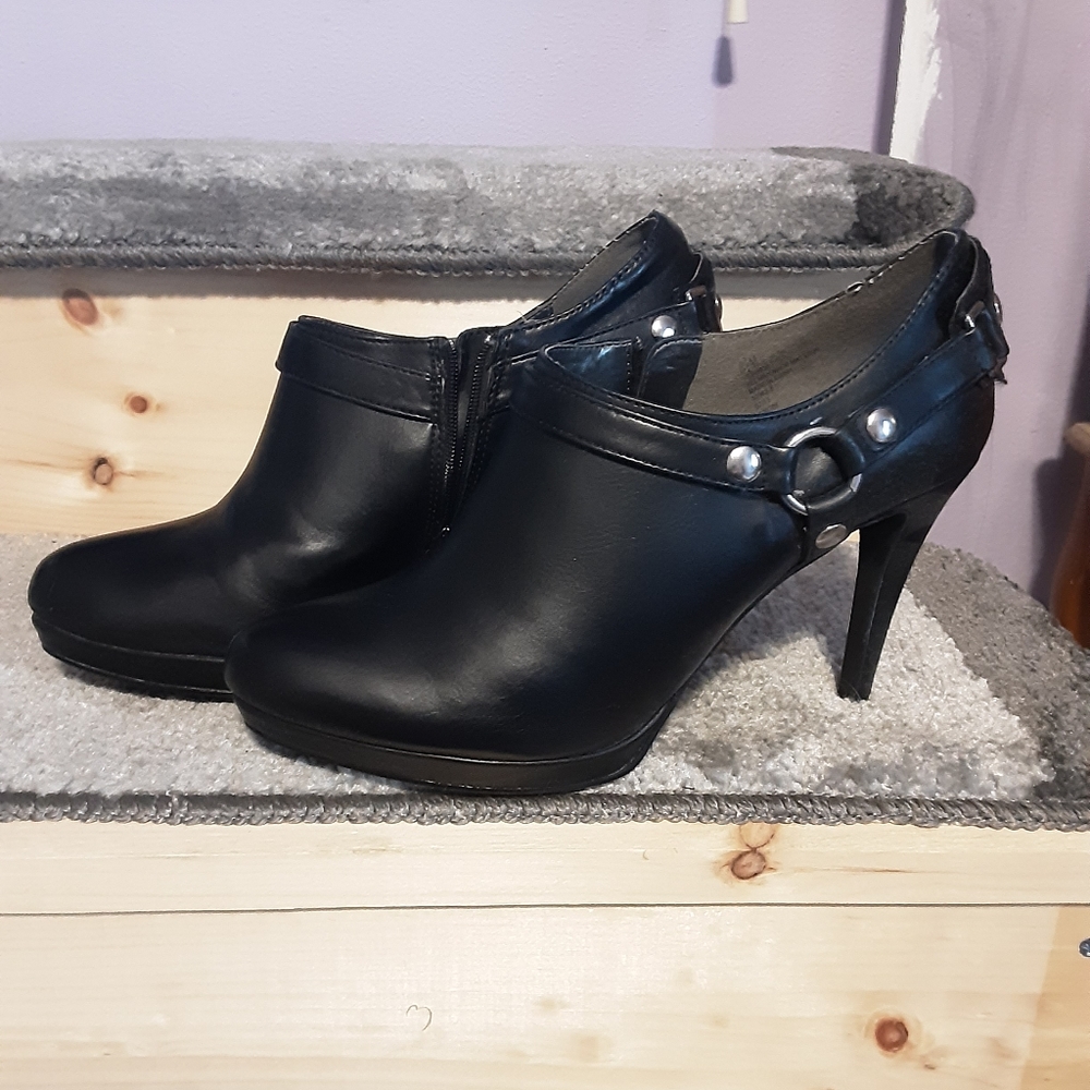 Worthington Black Heeled Ankle Booties